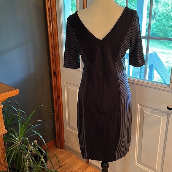 BCBG MaxAzria Dress - Picture 2 of 9